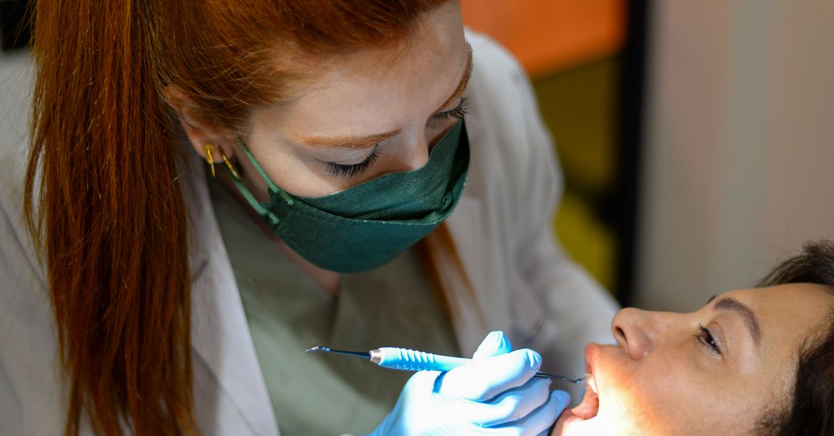 Personalised Smile Makeovers: Tailoring Solutions for Unique Needs