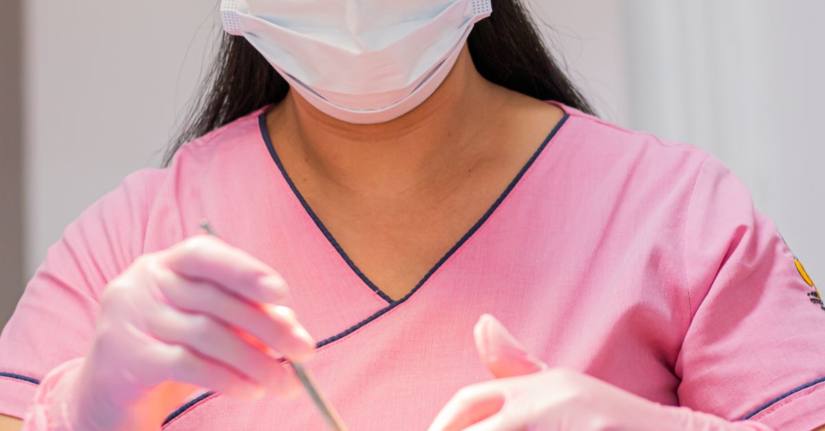 Quick Solutions for Broken Dentures: What You Need to Know